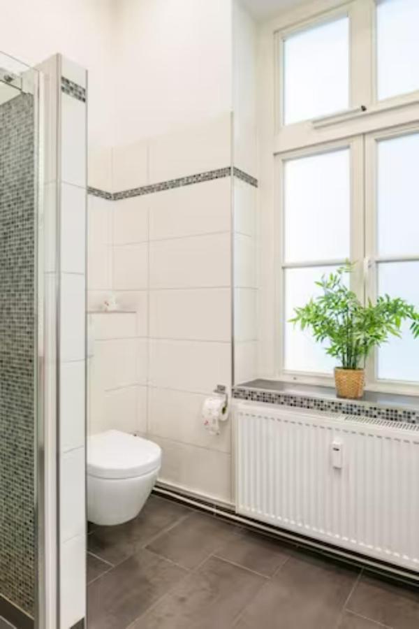 המבורג Grosszuegige Altbauwohnung In Bestlage מראה חיצוני תמונה